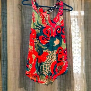 Lilly Pulitzer loose fit Razorback resort tank top.